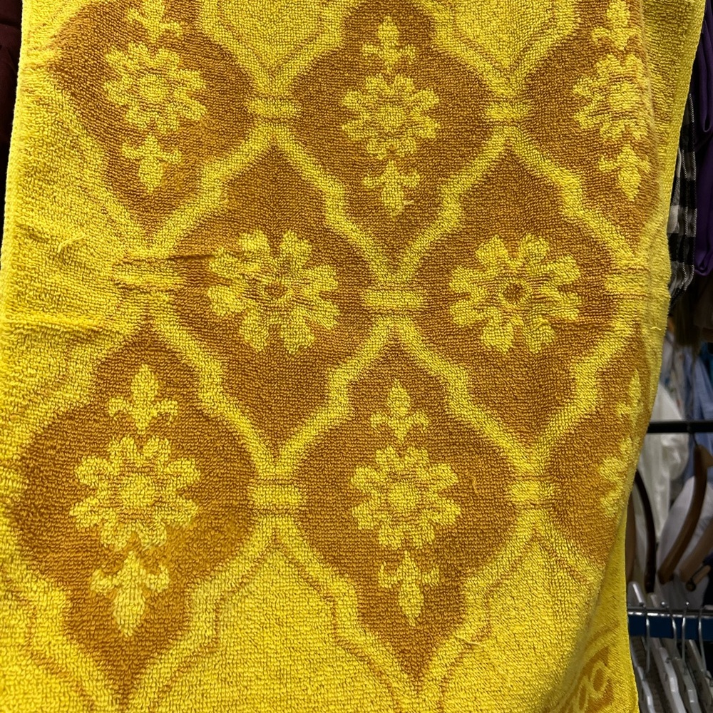 Vintage From the 70s Fieldcrest hand towel/ Firm Price